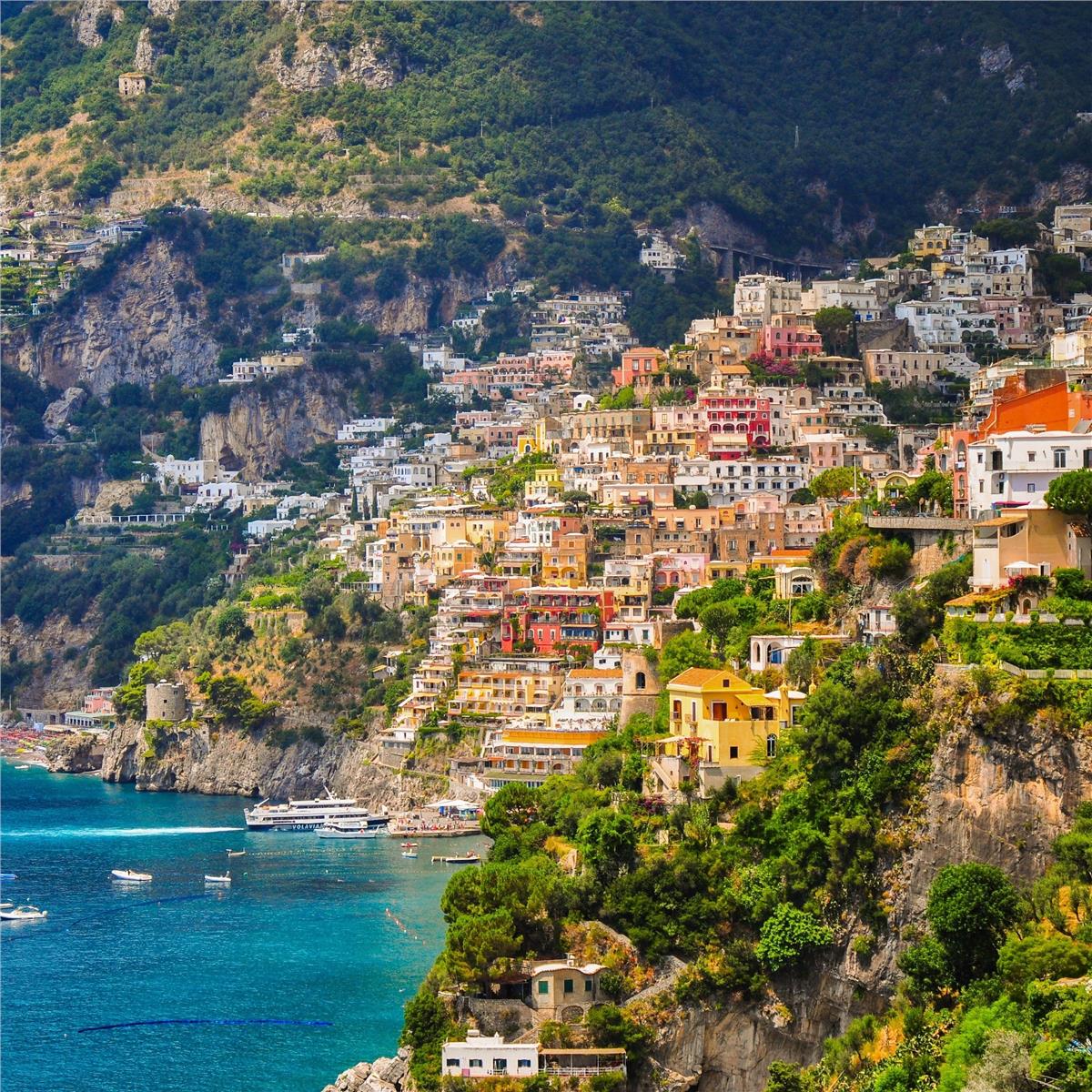 İzmir'den Uçaklı 7 Gece 8 Gün Konaklamalı İtalya'nın İki Yakası Roma İle Bari, Alberobello ve Amalfi Kıyıları Turu