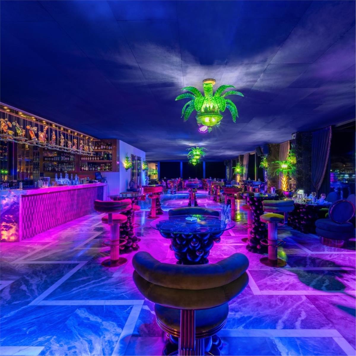 İzmir'den Uçak İle Hareketli Kıbrıs Girne 5 Yıldızlı Les Ambassadeurs Hotel'de Tam Pansiyon Plus Konaklama Seçenekleri