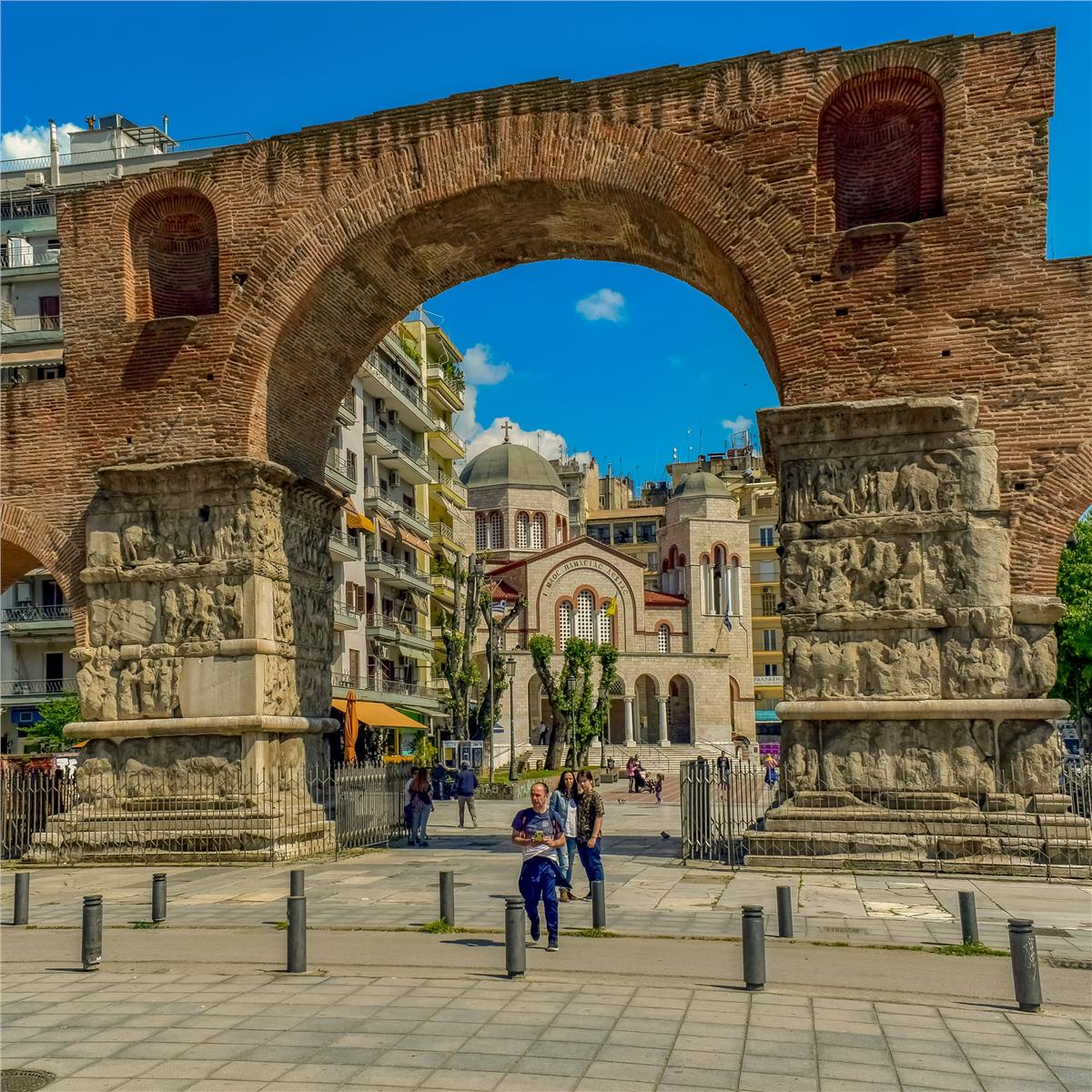 İzmir'den Uçaklı 3 Gece 4 Gün Konaklamalı Atina Selanik Midilli Turu