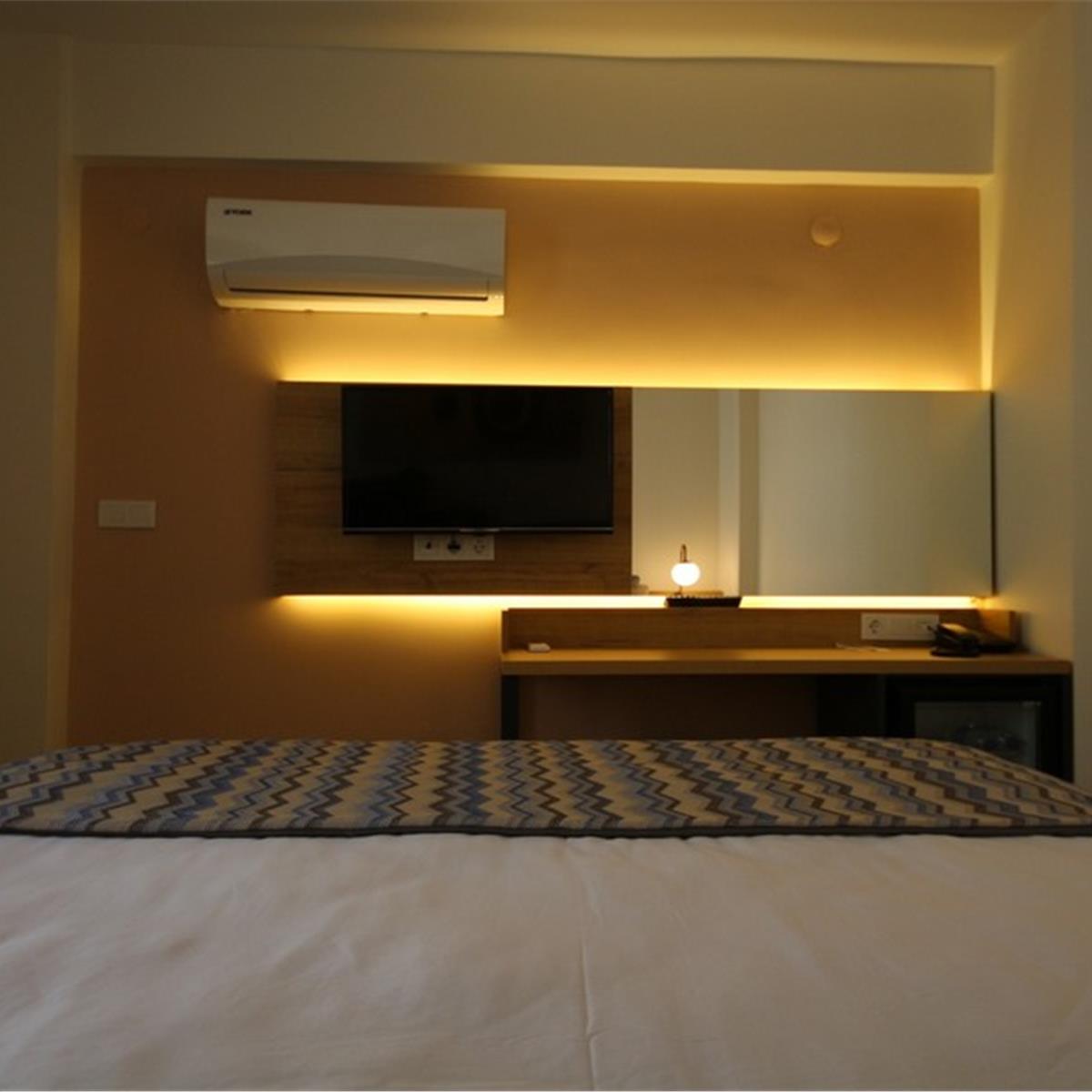 Gümüldür Spilos Hotel’de 2 Kişi Kahvaltı Dahil Konaklama