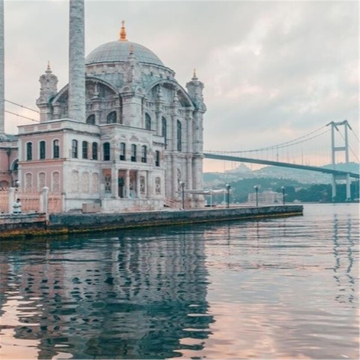 İzmir'den Hareketli  Bayram Özel 2 Gece 3 Gün Konaklamalı İstanbul Kültür Turu