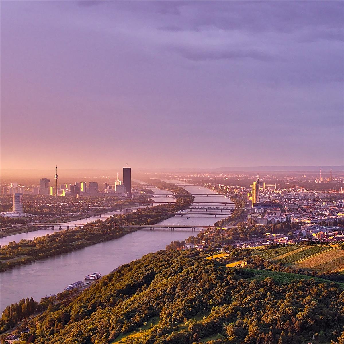 İzmir'den Uçaklı 5 Gece 6 Gün Konaklamalı Tuna Nehri’nde Avusturya, Slovenya, Çekya Ve Almanya Turu