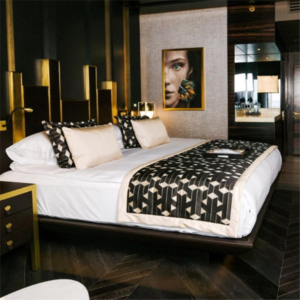 İzmir'den Uçak Bileti ve Otel Transferi Dahil 2 Gece 3 Gün Yarım Pansiyon Konaklamalı Rocks Hotel Casino İrem Derici Yılbaşı Galası 35.150TL'den Başlayan Fiyatlarla