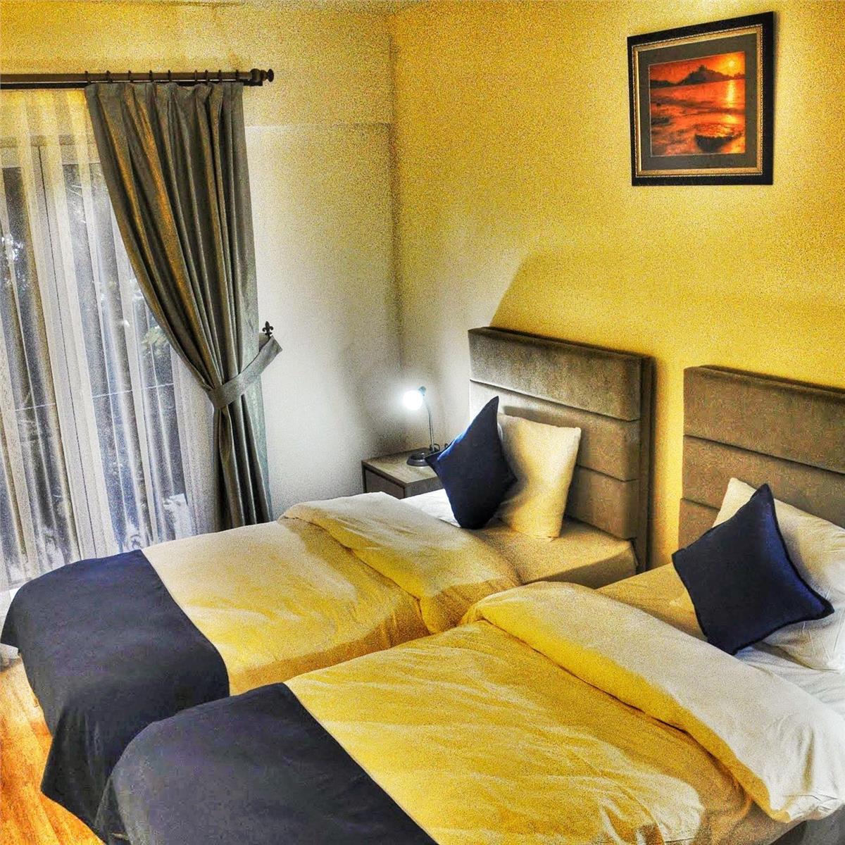 İzmir'den Uçak İle Hareketli Kıbrıs Park Palace Hotel Konaklama Seçenekleri