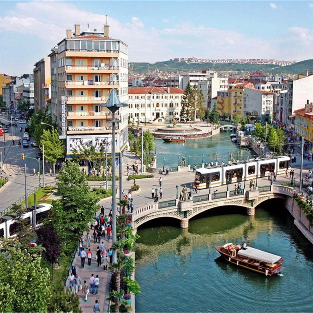 İzmir Çıkışlı Konaklamalı 1 Gece 2 Gün Eskişehir Turu