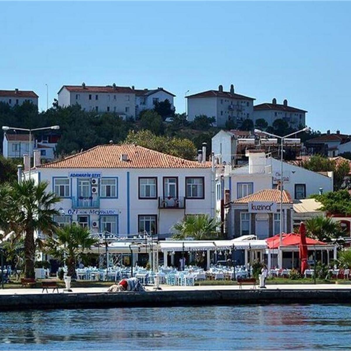 İzmir Çıkışlı Konaklamalı Gökçeada, Bozcaada, Aşıklar Şelalesi Turu