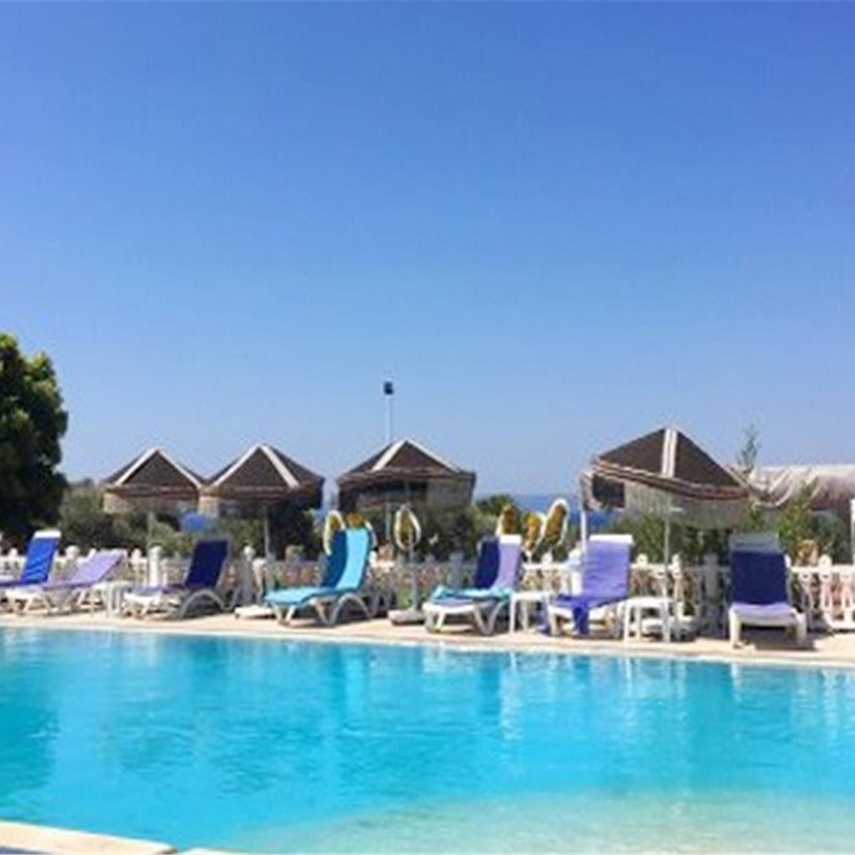 Çeşme Dream Ayasaranda Otel'de Kahvaltı Dahil 2 Kişilik Konaklama