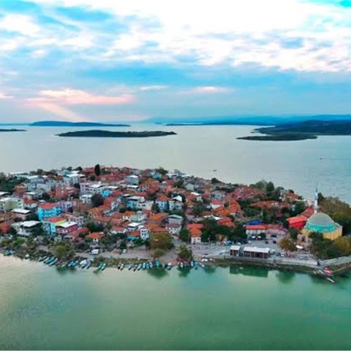 İzmir'den Hareketli Ramazan Bayramı Özel 2 Gece 3 Gün Konaklamalı Erdek Avşa Turu