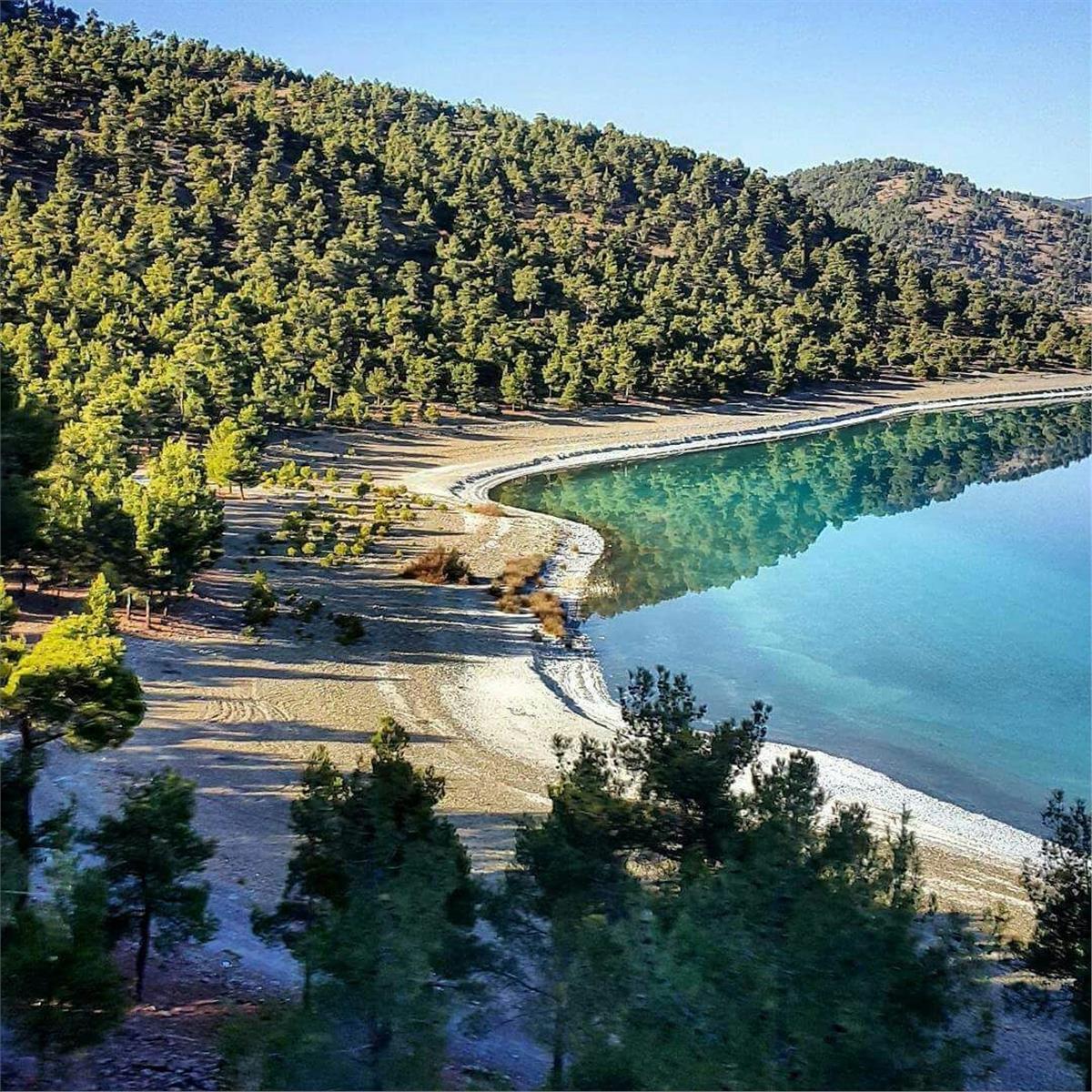 İzmir çıkışlı 1 gece 2 gün Isparta Gül Hasadı , Salda ve Eğridir Gölü, Sagalassos Antik Kenti, Burdur Turu