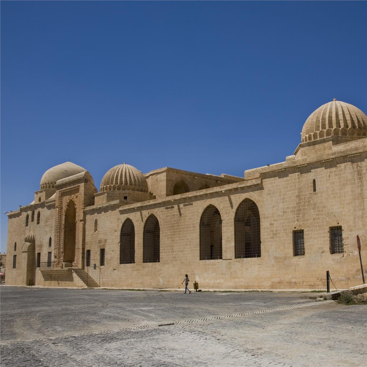 İzmir'den Uçaklı Yılbaşı Özel 1 Gece 2 Gün Konaklamalı Butik Mardin Turu