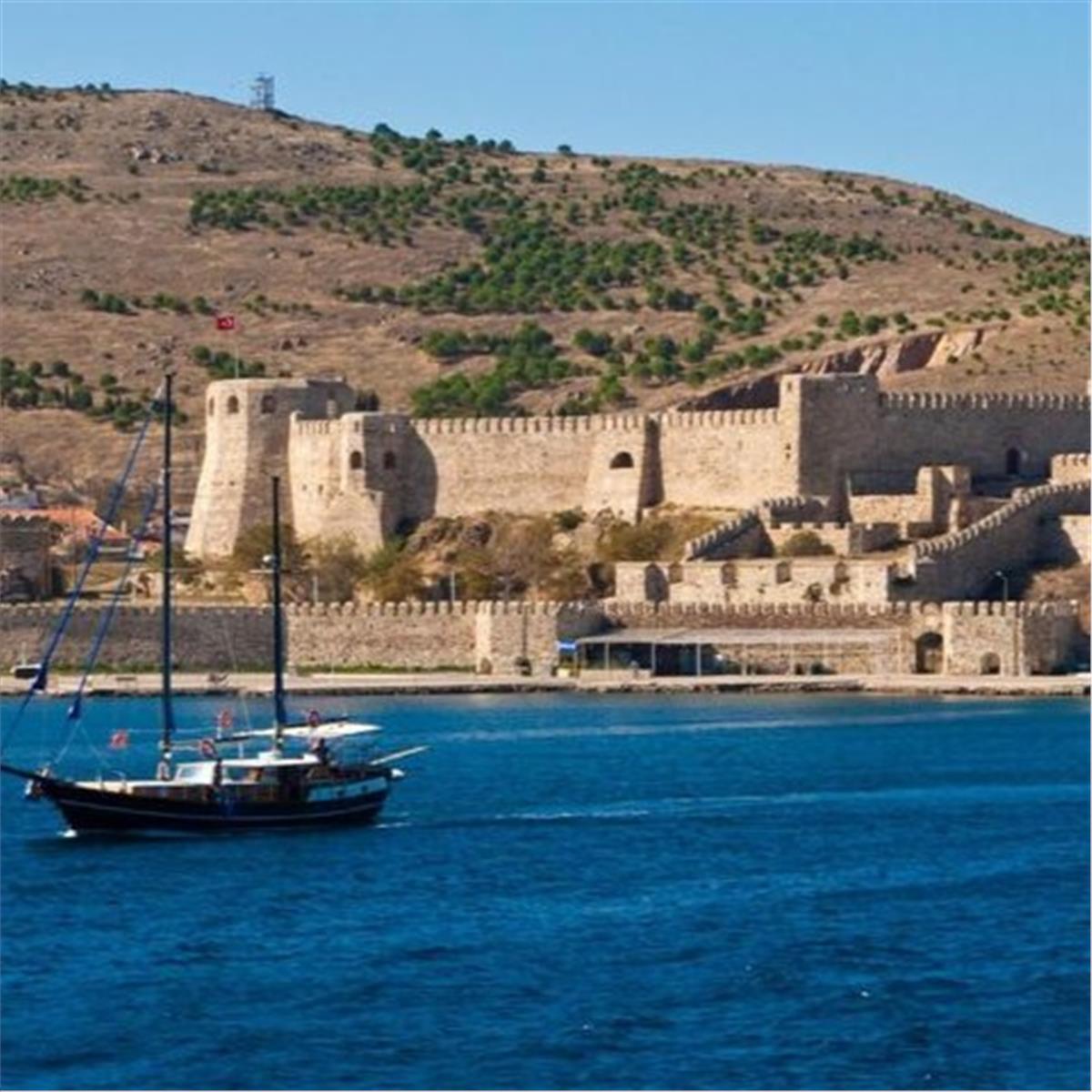 İzmir Çıkışlı Ramazan Bayramı Özel 2 Gece 3 Gün Konaklamalı Bozcaada Gökçeada Şehitlik Turu
