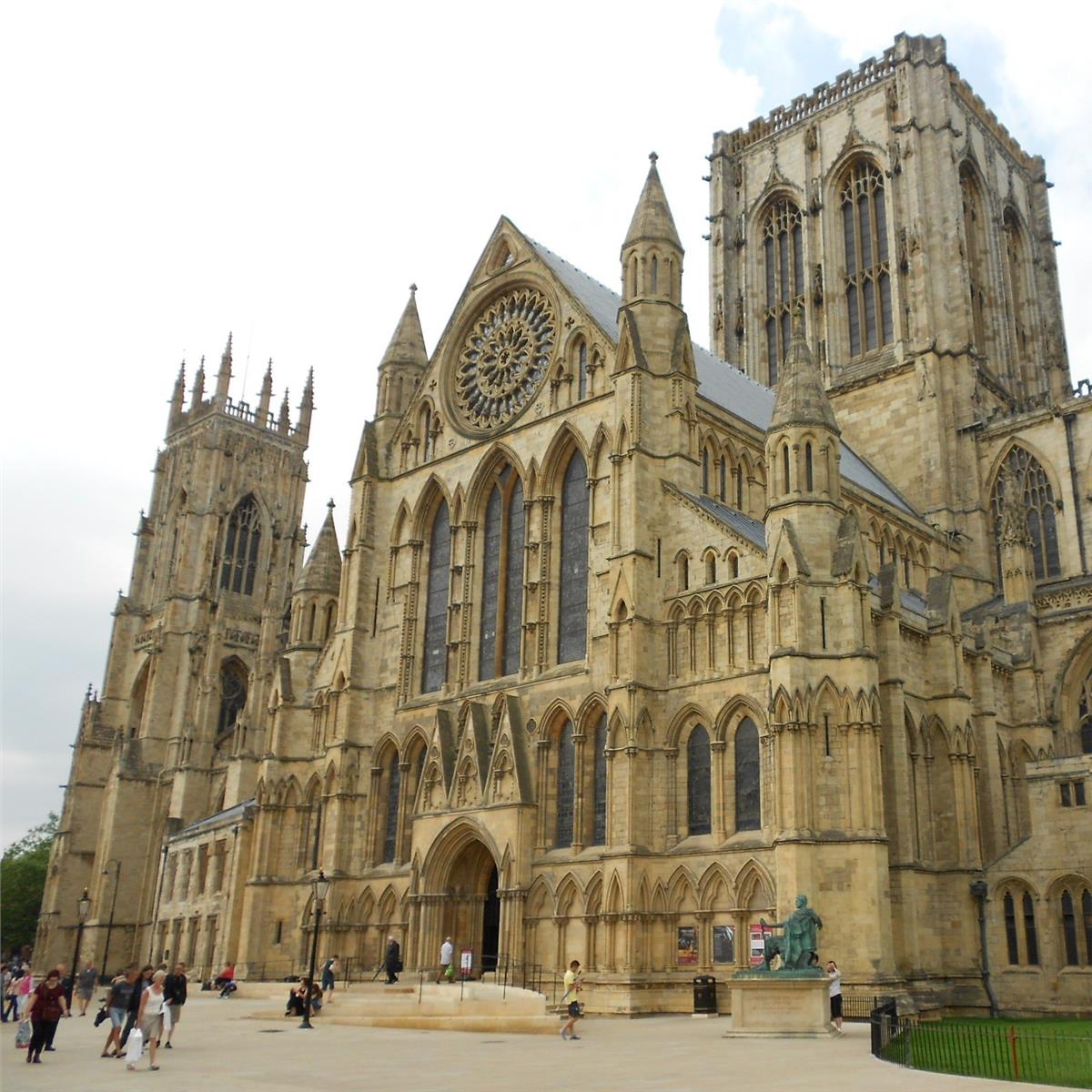 İzmir'den Uçaklı 5 Gece 6 Gün Konaklamalı Harry Potter'ın İzinde Büyülü Rota İskoçya Ve İngiltere Turu