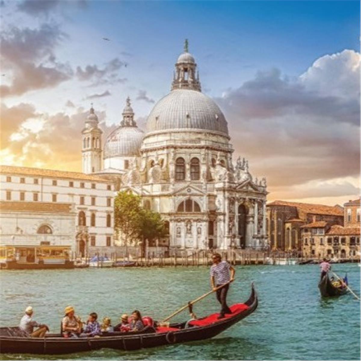 İzmir'den Uçaklı 6 Gece 7 Gün Konaklamalı Motto İtalya Turu