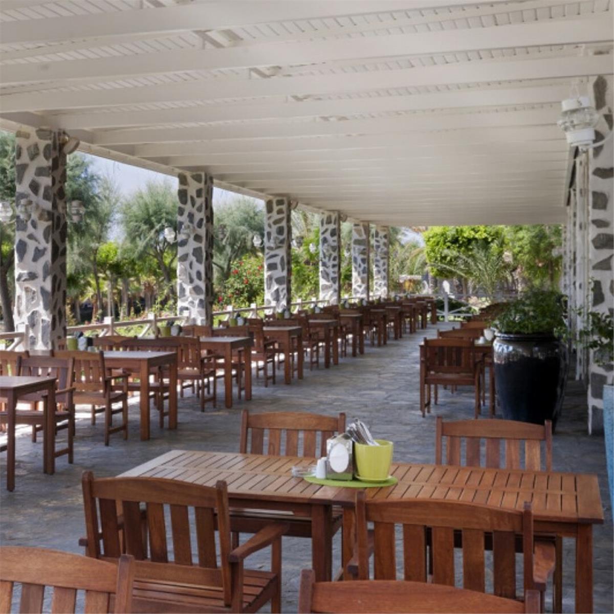 İzmir'den Uçak Bileti ve Otel Transferi Dahil 3 Gece 4 Gün UHD Konaklamalı Nuhun Gemisi Deluxe Hotel Spa Emre Altuğ Yılbaşı Galası 26.999TL'den Başlayan Fiyatlarla