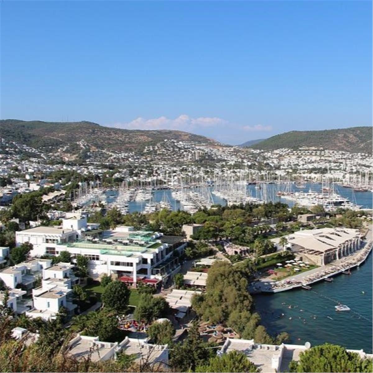 İzmir'den Kalkışlı 2 Gece 3 Gün Konaklamalı Her Şey Dahil 4 Yıldızlı Bodrum Bendis Beach Hotel