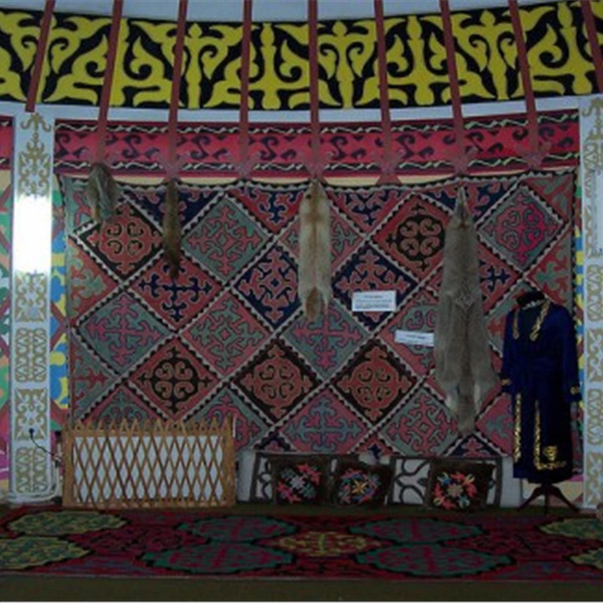 9 Şubat Pazar Nazarköy Kemalpaşa Kımız At Çiftliği, Spil Turu