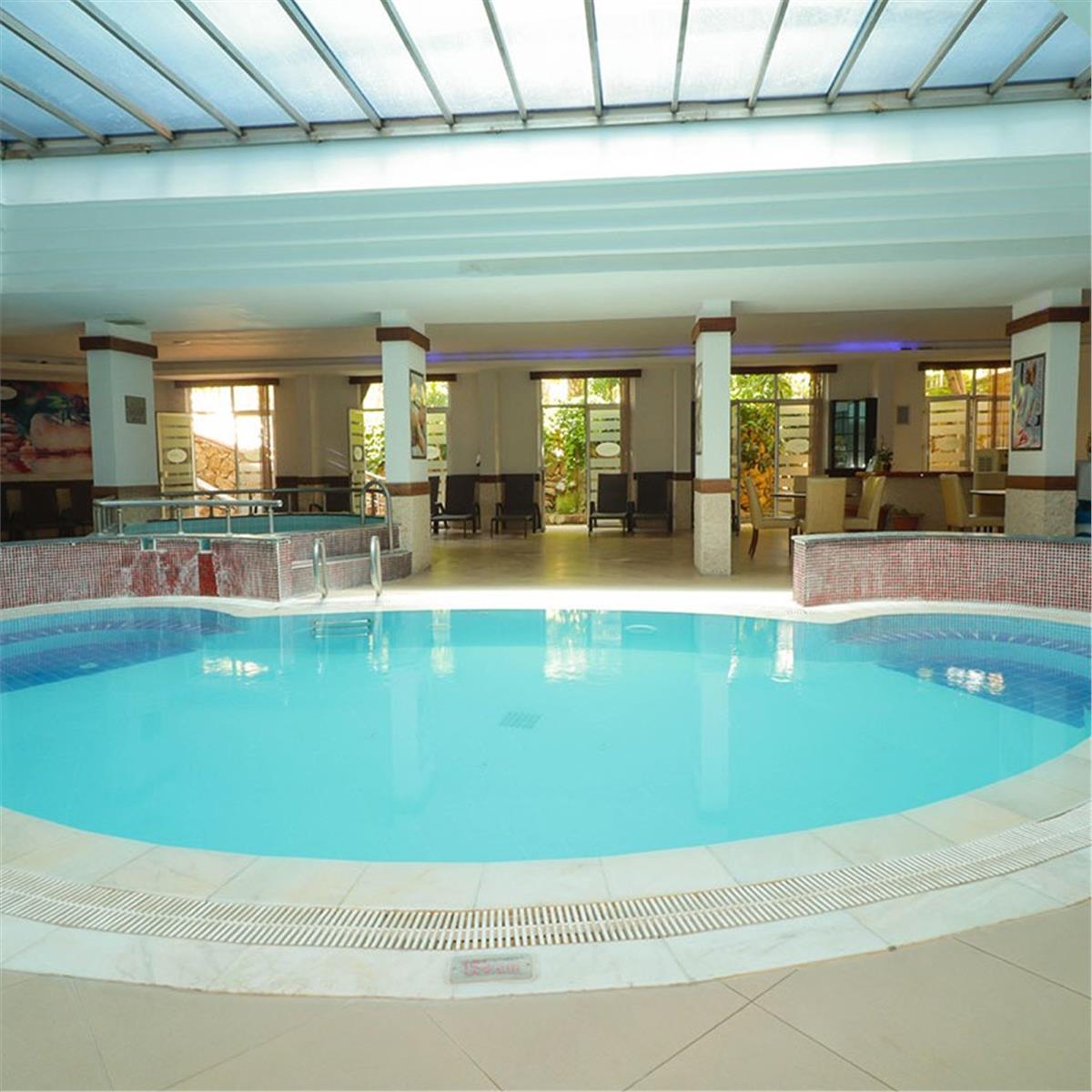 İzmir Çıkışlı Yılbaşı Özel 2 gece 3 gün Yılbaşı Gala Yemeği Dahil 5* Lycus River Thermal & Spa Hotel Konaklama Üstelik Limitsiz Yerli İçecekli