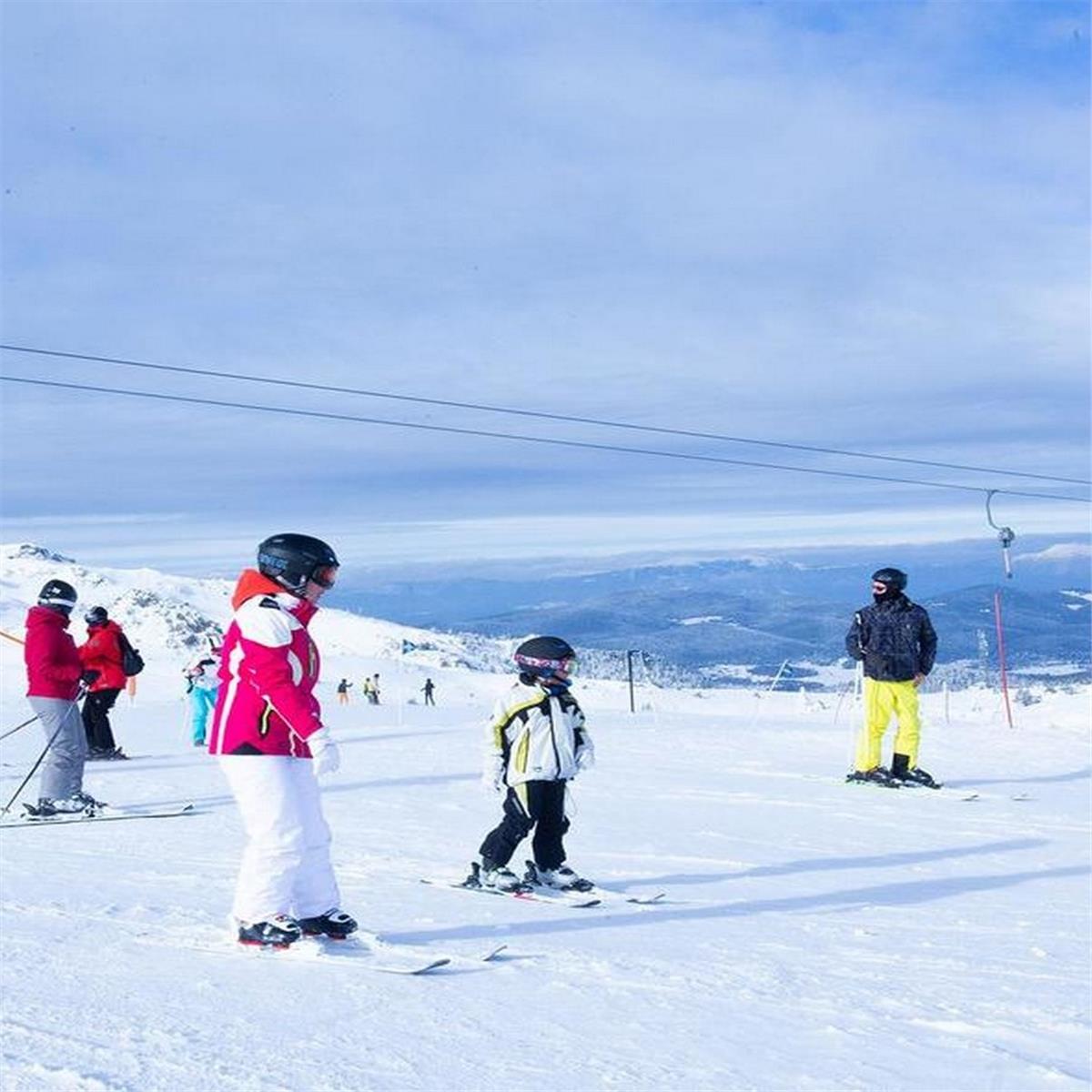 İzmir Çıkışlı 2 gece 3 gün Konaklamalı Abant, Kartalkaya, Kartepe ve Ormanya ile 4'lü Kar Keyfi