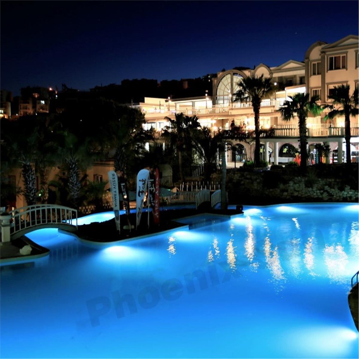 İzmir Kalkışlı Ulaşım ile 3 ve 4 gece seçenekli Bodrum Phoenix Sun Otel Herşey Dahil Konaklama	