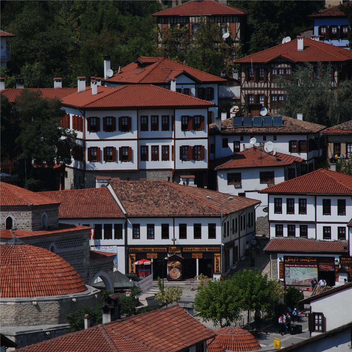 İzmir'den Otobüs İle Kalkışlı 2 Gece 3 Gün Konaklamalı Batı Karadeniz Kastamonu Safranbolu Zonguldak Turu