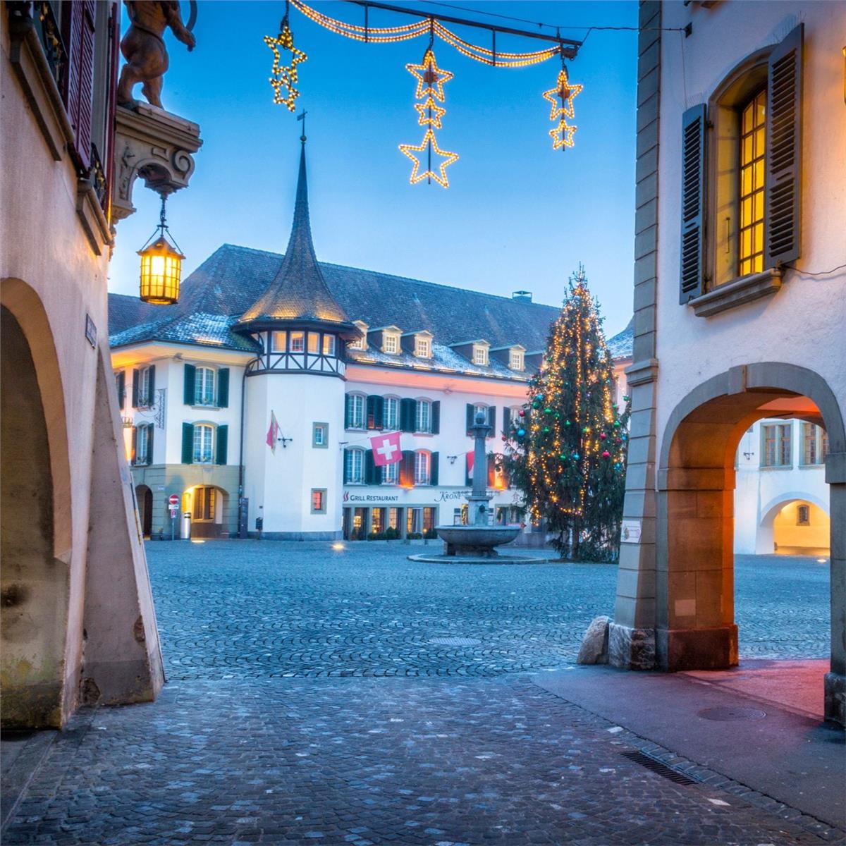 İzmir'den Uçak İle Hareketli 3 Gece 4 Gün Konaklamalı İsviçre Alpler Göller Ve Noel Pazarları Turu