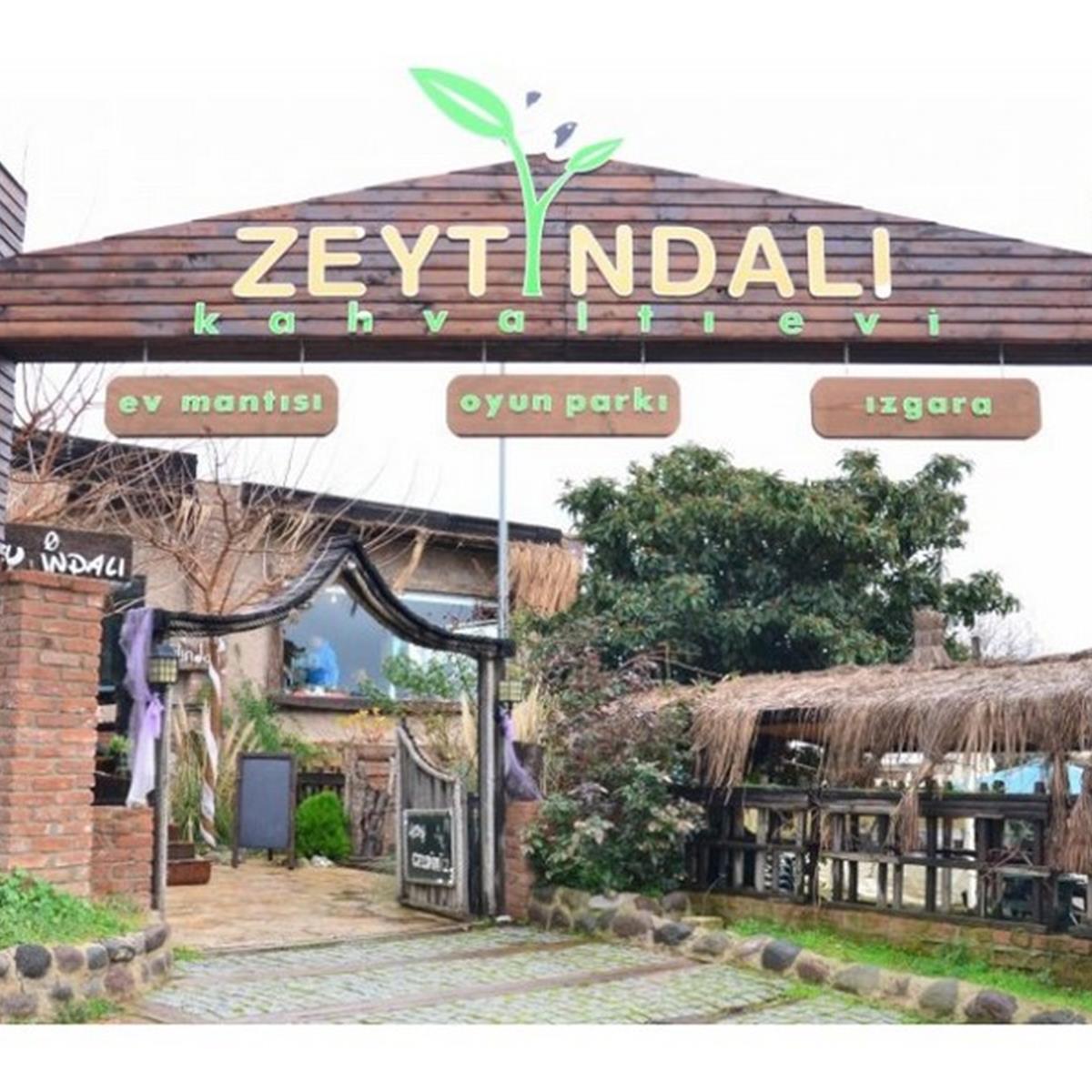 Çiçekliköy Zeytindalı Kahvaltı Evi’nde Enfes Serpme Köy Kahvaltısı