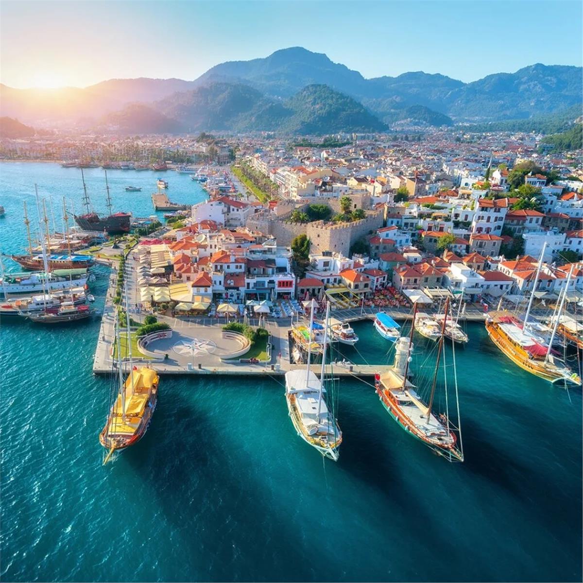 İzmir'den Otobüslü ve 4 Gece Konaklamalı Gökova Göcek Kekova Kemer 4 Tekne Turu İle Ege Akdeniz Turu