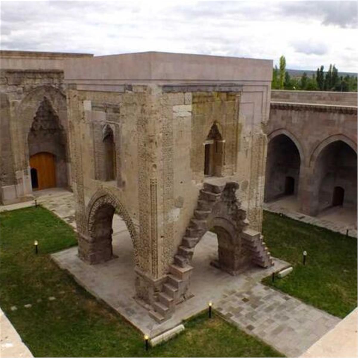 İzmir Çıkışlı Bayram Özel 1 Gece 2 Gün Konaklamalı Kapadokya Keyif Turu