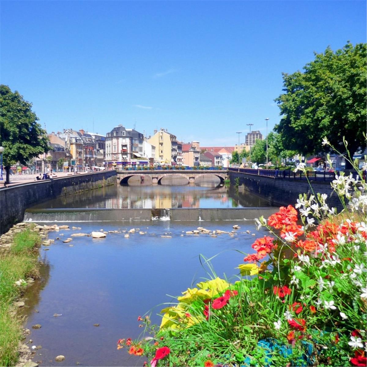 İzmir'den Uçaklı 6 Gece 7 Gün Konaklamalı Fransa İsviçre Almanya Rüyası Turu