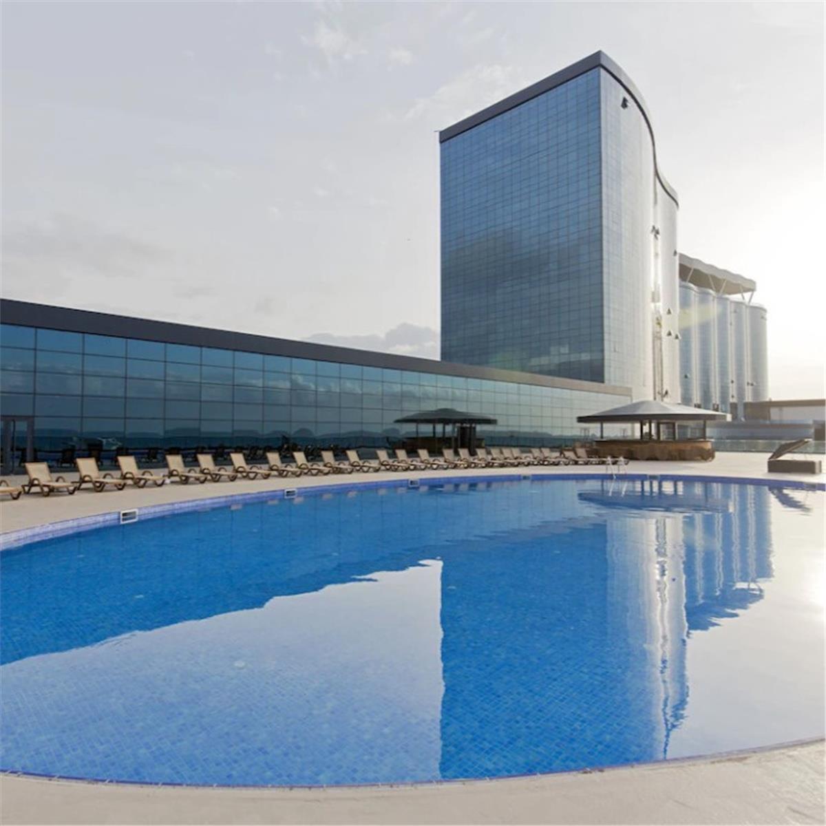 İzmir'den Uçaklı 3 gece 4 gün 5* Euphoria Batumi Convention & Casino Hotel Konaklamalı Batum Turu (Ramazan Bayramı Özel)