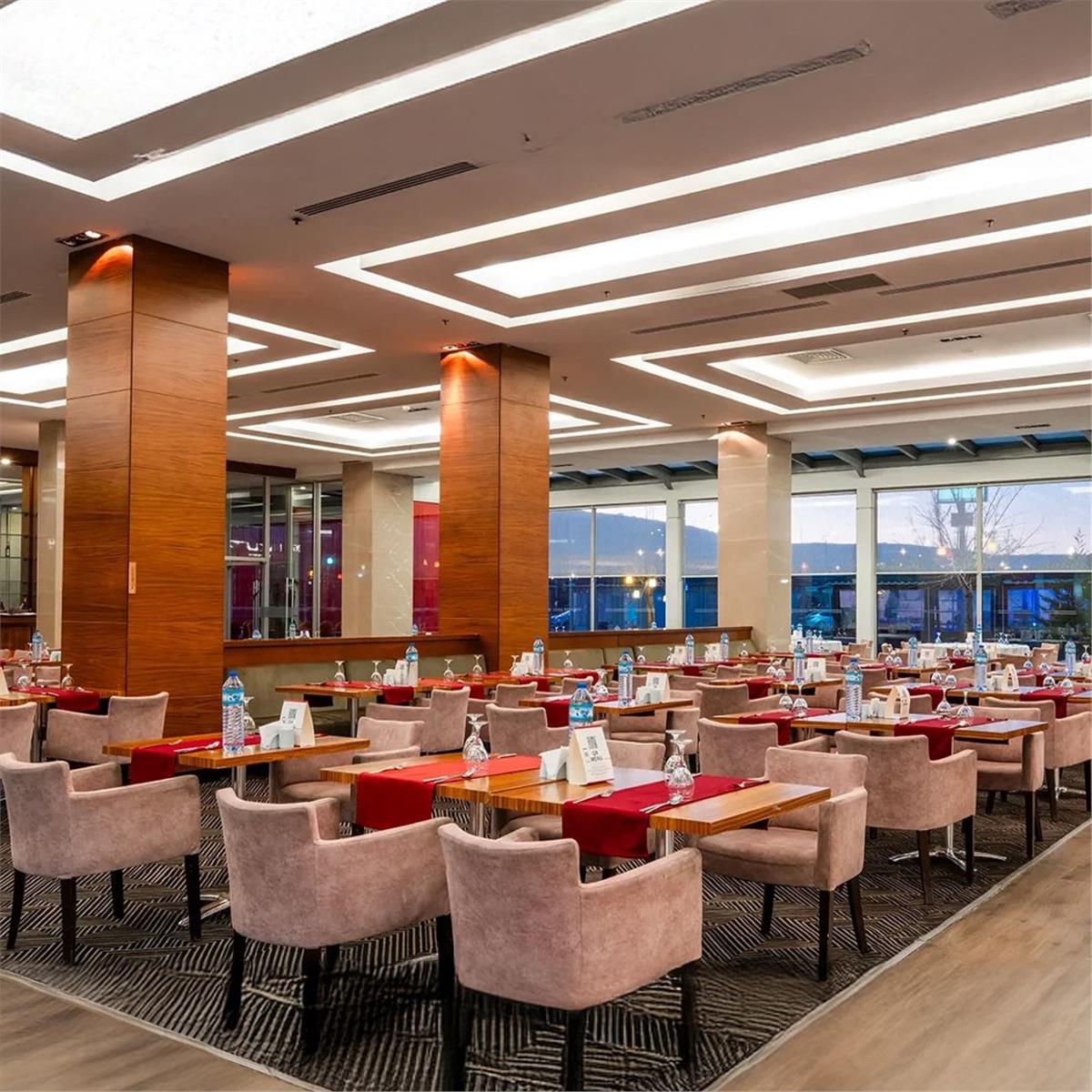 İzmir Çıkışlı 3 gece 4 Gün Afyon Jura Termal Hotel Konaklamalı Salda, Sagalassos Antik Kenti, Hierapolis Antik Kenti ve Pamukkale Travertenler Turu