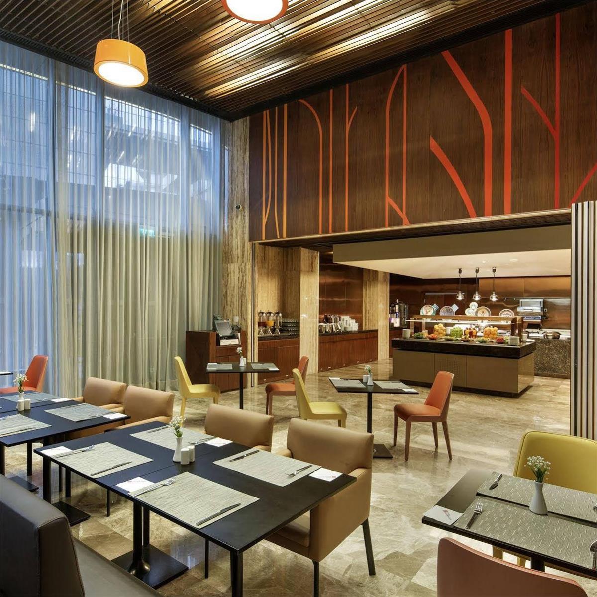 İzmir Çıkışlı 2 gece 3 gün Hilton Garden Inn Hotel Airport Konaklamalı İstanbul Uludağ Keyif Kültür Turu