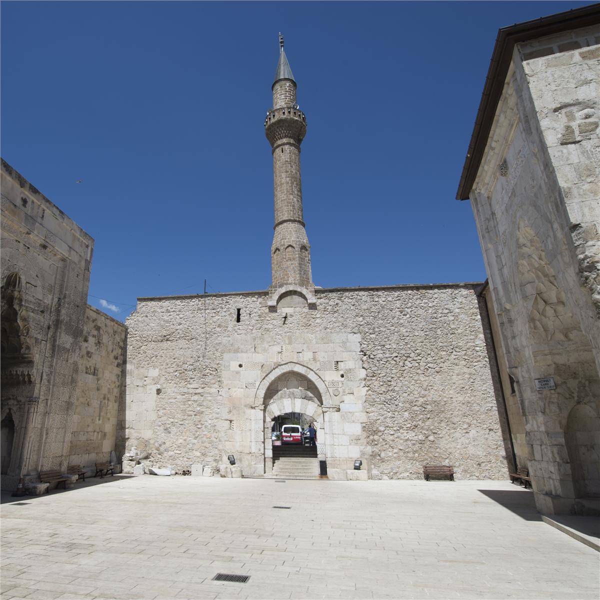 İzmir'den Otobüslü Günübirlik Isparta Gül Bahçeleri Eğirdir Gölü Turu