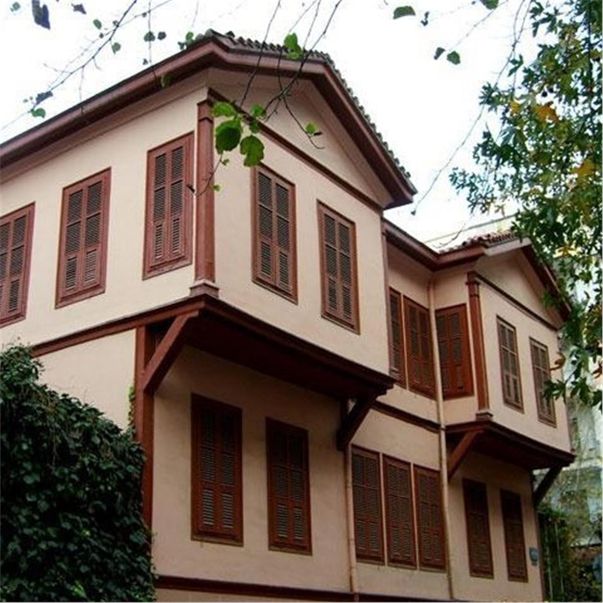 İzmir'den Otobüslü 4 Gece 5 Gün Konaklamalı Selanik, Atina, Meteora, Acropolis, Korinth, Kavala İle Büyük Yunanistan Turu