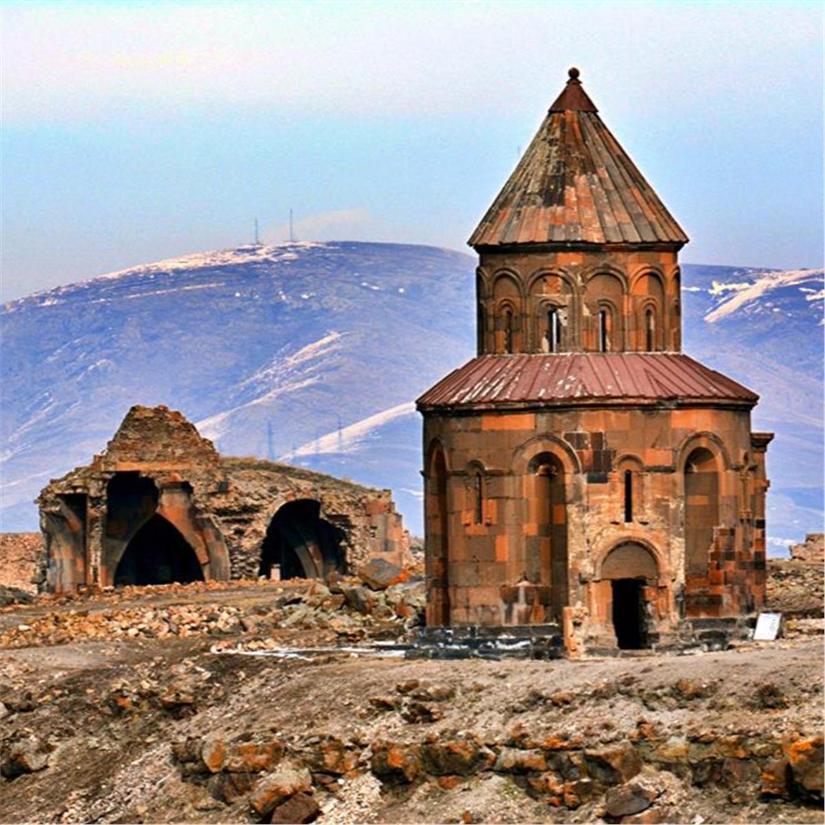 İzmir'den Otobüslü 6 Gece 7 Gün Konaklamalı Kars Gürcistan Ermenistan Turu