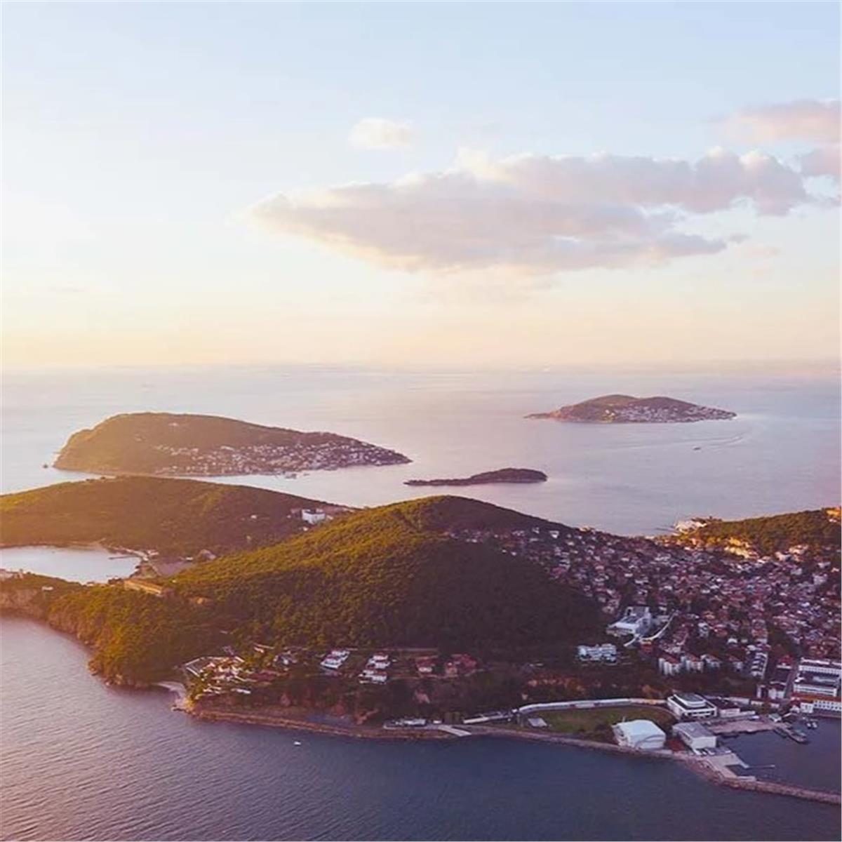 İzmir'den Uçaklı ve 2 Gece 3 Gün Konaklamalı İstanbul Tarihi Yarımada Şile Ağva Ve Adalar Turu