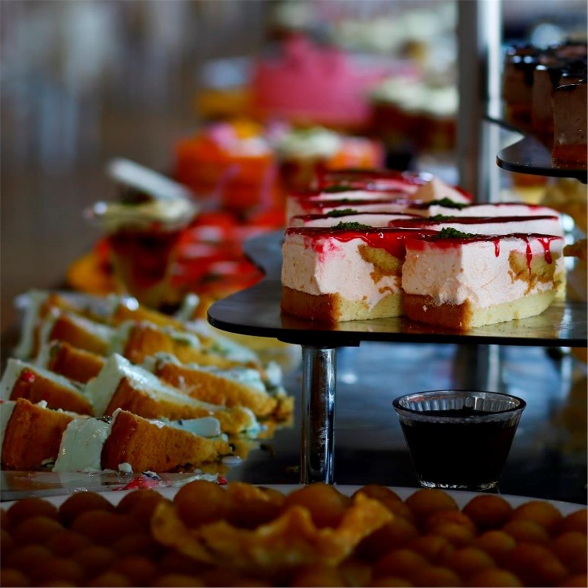 İzmir Kalkışlı Ulaşım ile 3 ve 4 gece seçenekli Bodrum Phoenix Sun Otel Herşey Dahil Konaklama	