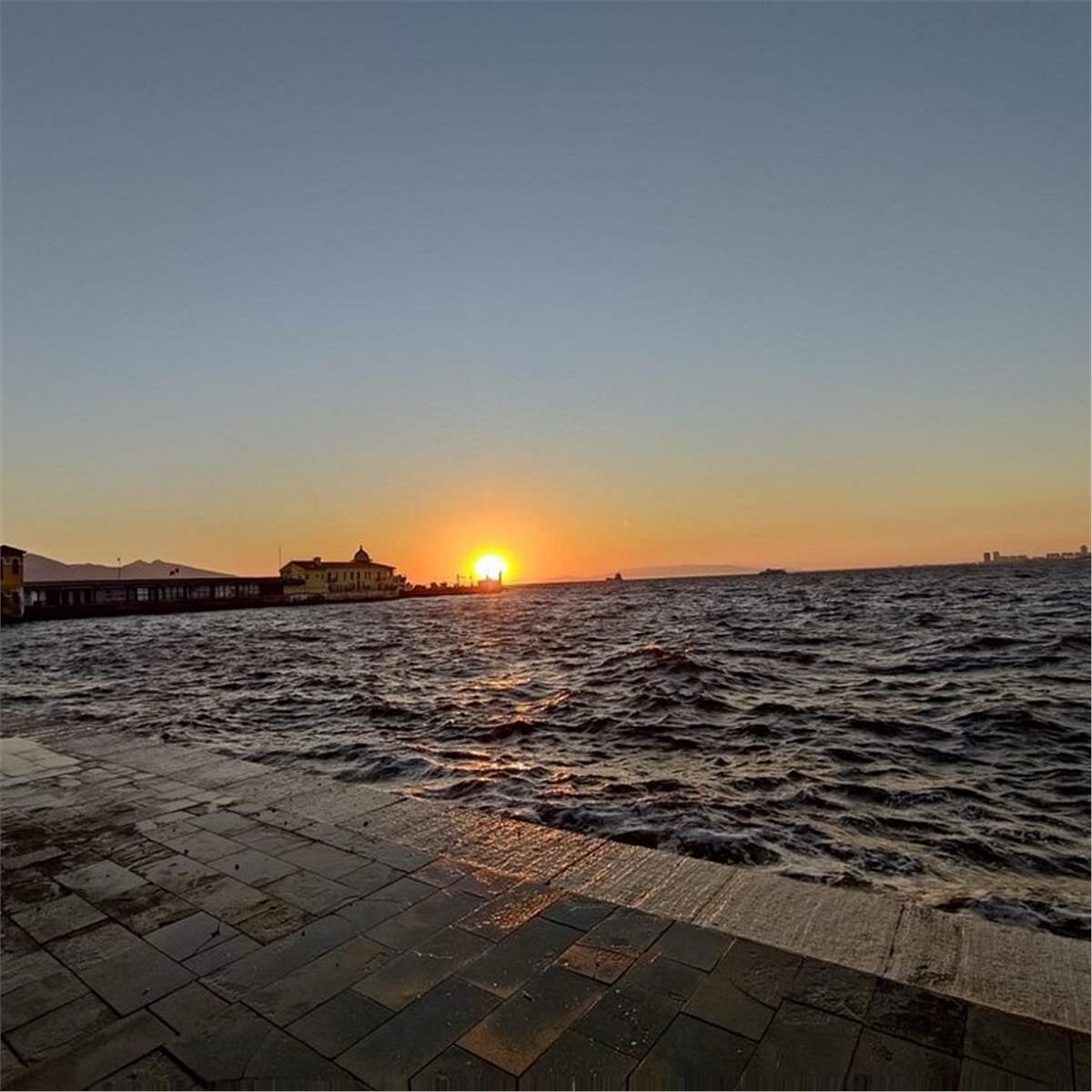 İzmir'den Otobüslü 3 Gece 4 Gün Konaklamalı Bodrum Çeşme Kuşadası Turu