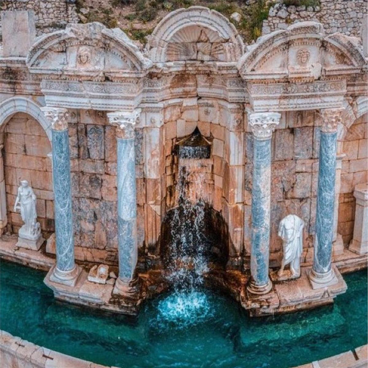 İzmir çıkışlı 2 gece 3 gün Salda Gölü, Pamukkale, Eğridir Gölü, İnsuyu Mağarası, Sagalassos Antik Kenti ile Burdur, Isparta, Denizli turu.