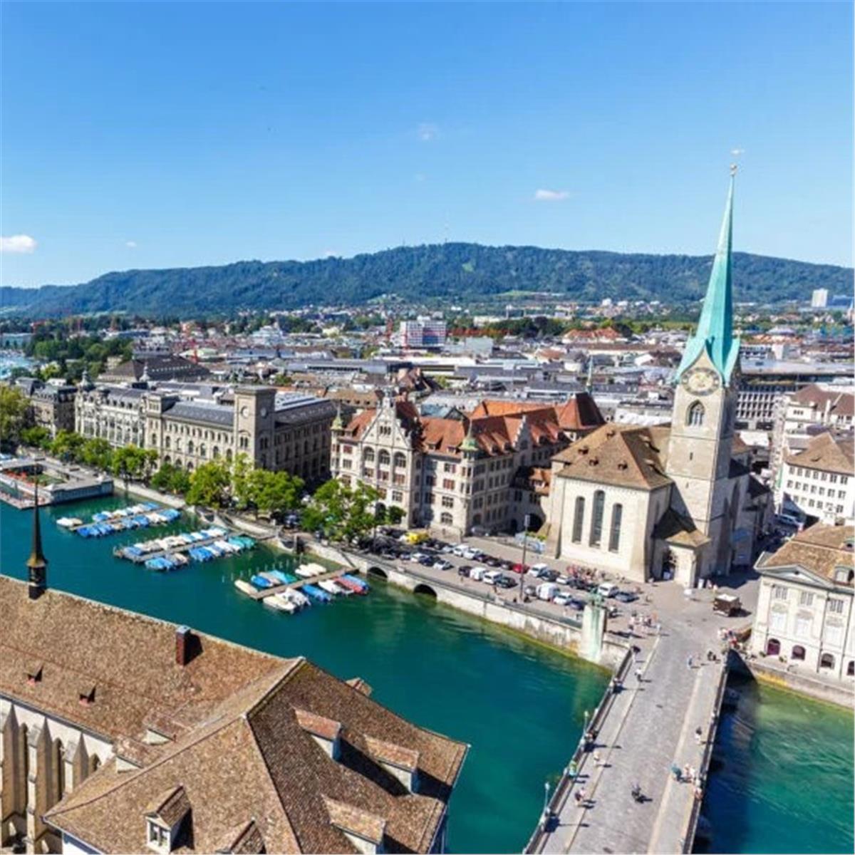 İzmir'den Uçaklı 4 Gece 5 Gün Konaklamalı Ramazan Bayramı Özel Masal Kasabaları Ve Alp Dağları Zirve Yolculuğu