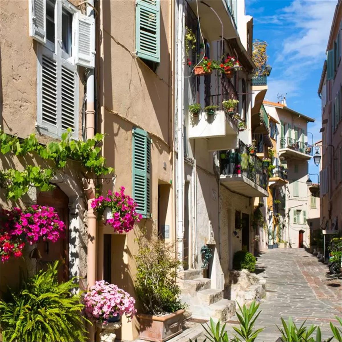 İzmir'den Uçak İle Hareketli 7 Gece 8 Gün Konaklamalı İtalya & Fransa & İsviçre & Almanya & Liehtenstein İle Bir Avrupa Masalı Turu