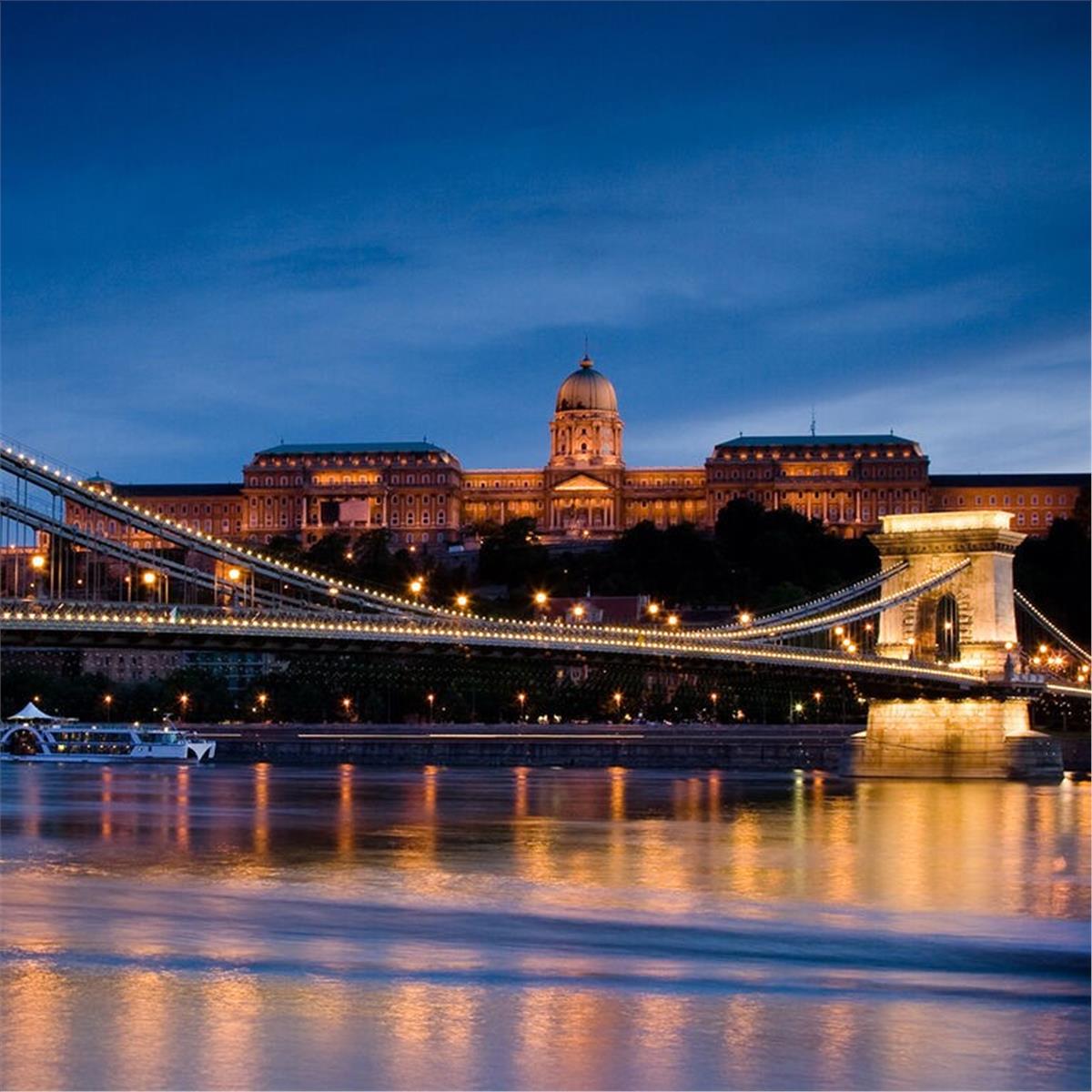 İzmir'den Uçaklı 4 Gece 5 Gün Konaklamalı Tüm Turlar Dahil Orta Avrupa İle Salzburg Ve Hallstatt Turu