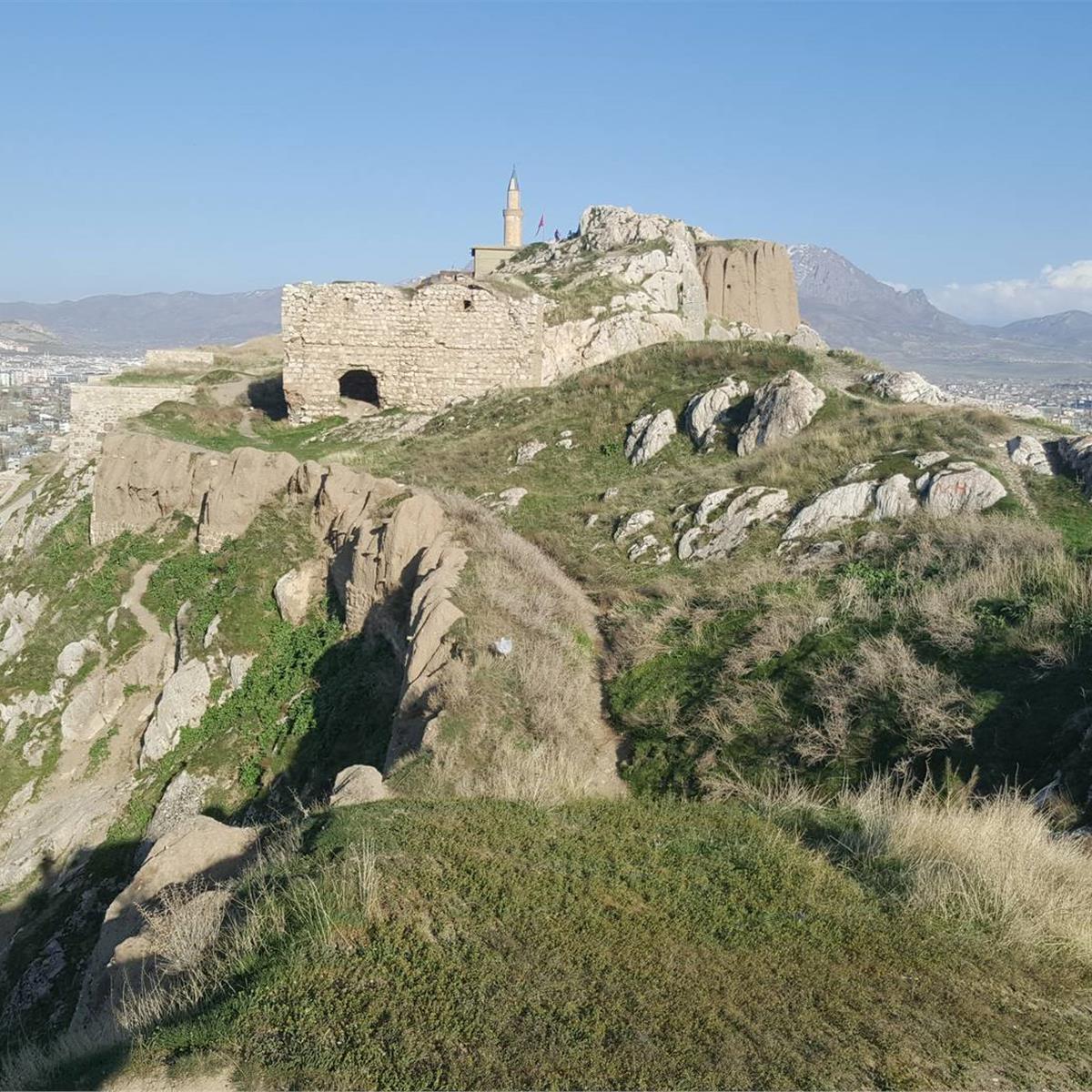 İzmir'den Uçaklı 3 Gece 4 Gün Konaklamalı Doğu Ekspresi ile Doğu Anadolu İncileri Turu