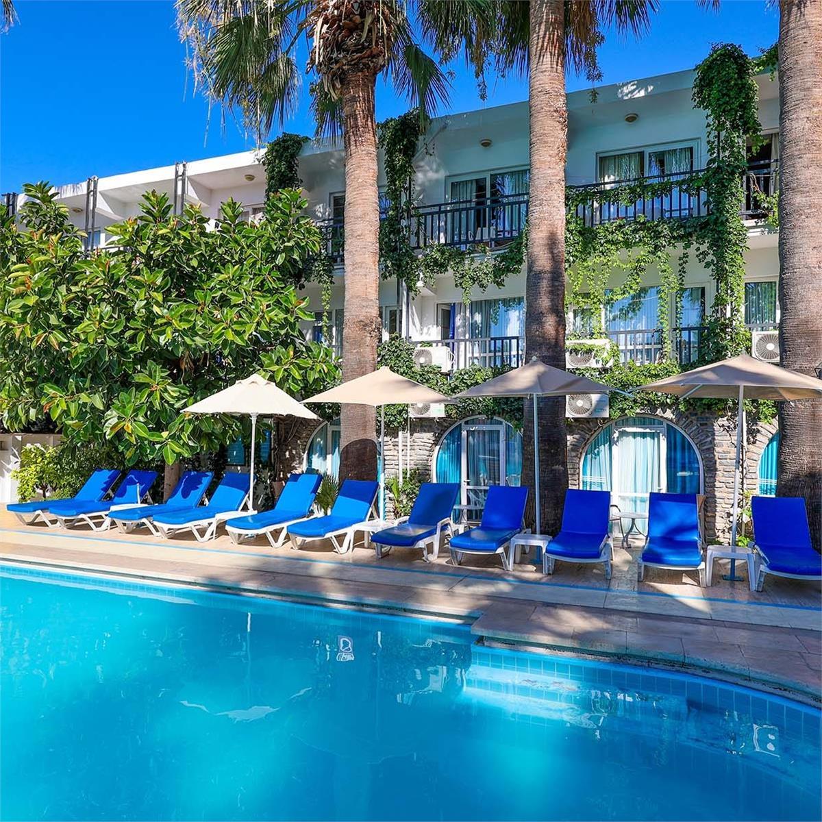 İzmir'den Otobüslü 3 Gece 4 Gün Bodrum Turu Sami Beach Hotel Konaklama