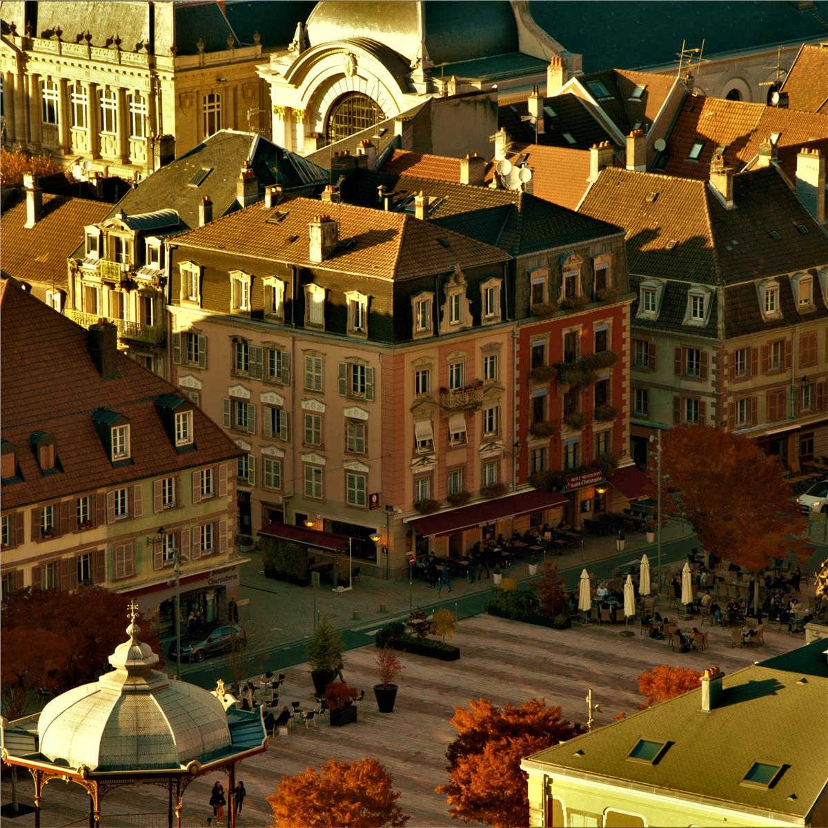 İzmir'den Uçaklı 6 Gece 7 Gün Konaklamalı Fransa İsviçre Almanya Rüyası Turu