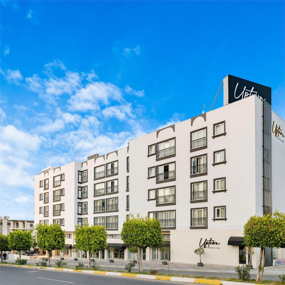 İzmir'den Uçaklı 3 Gece 4 Gün Girne Uptown Büyük Anadolu Hotel Konaklamalı Gazimağusa, Kapalı Maraş, Lefkoşa İle Kıbrıs Kültür Turu