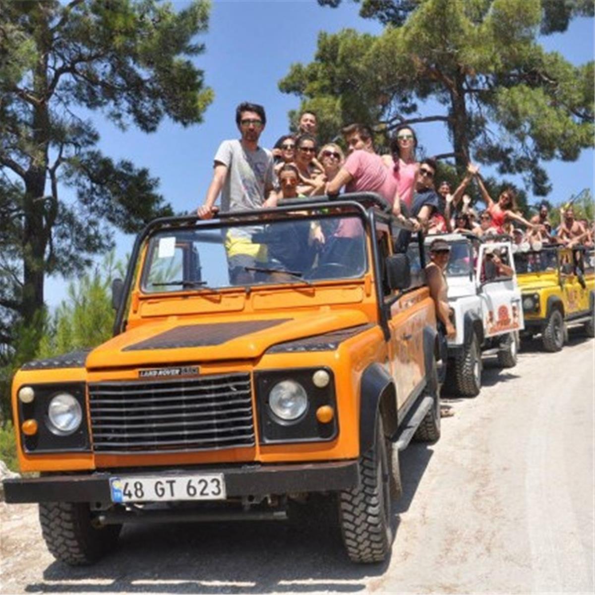 İzmir Kalkışlı Günübirlik Kazdağları Jeep Safari Turu. Üstelik Yüzme Molalı ve Öğle yemeği dahil.