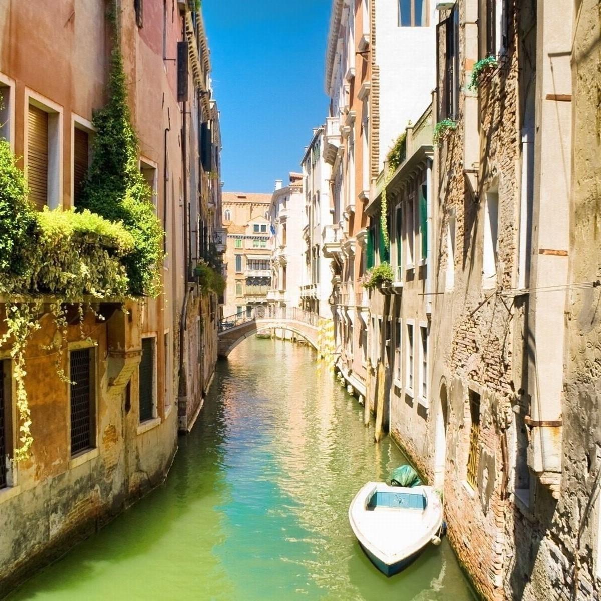 İzmir'den Otobüs İle Kalkışlı 9 Gece 10 Gün Konaklamalı İtalya, Slovenya, Yunanistan, Hırvatistan, Sırbistan, Bulgaristan Ve İsviçre Turu