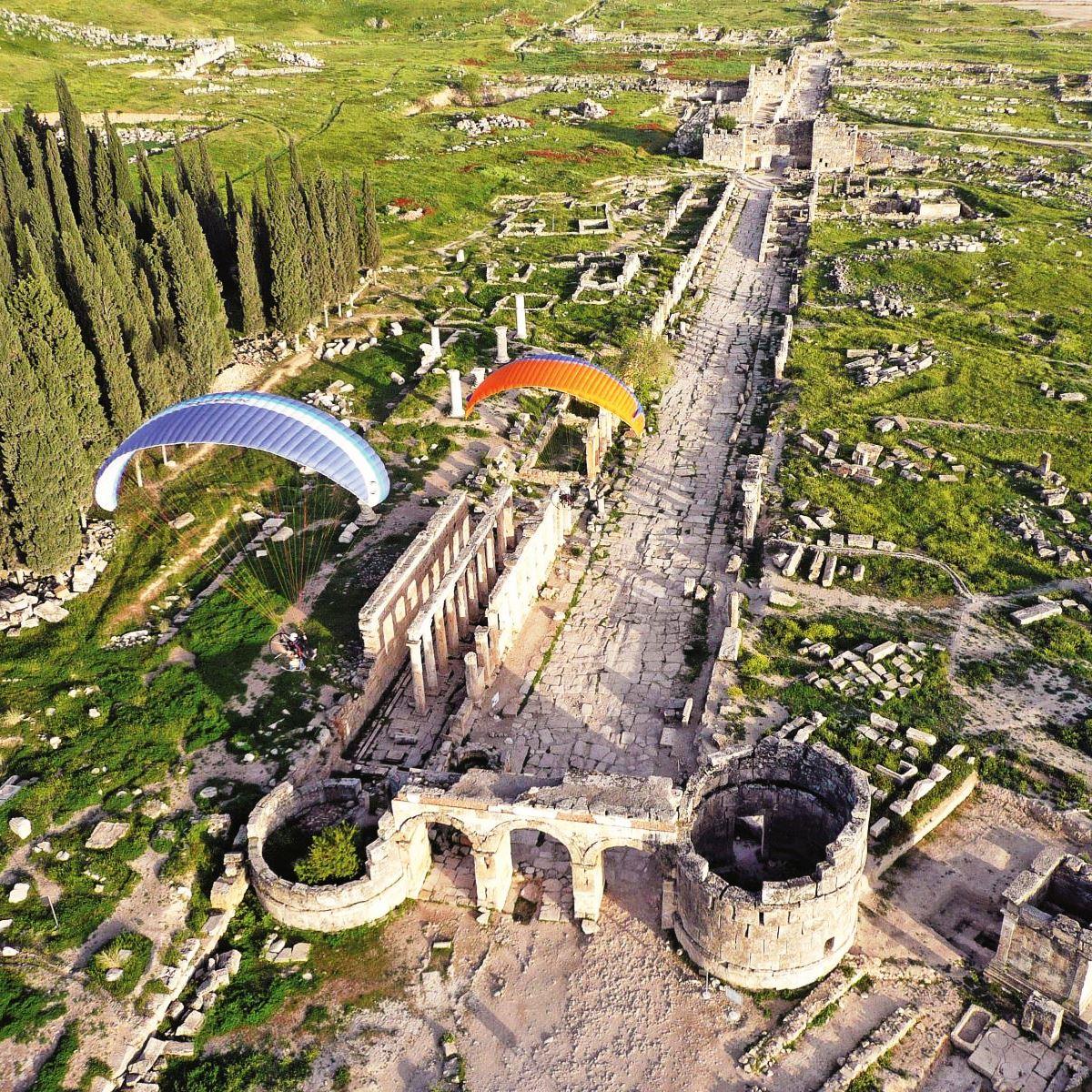Günübirlik Pamukkale, Salda Gölü, Hierapolis Antik Kenti Turu. Üstelik Serpme Kahvaltı Dahil.