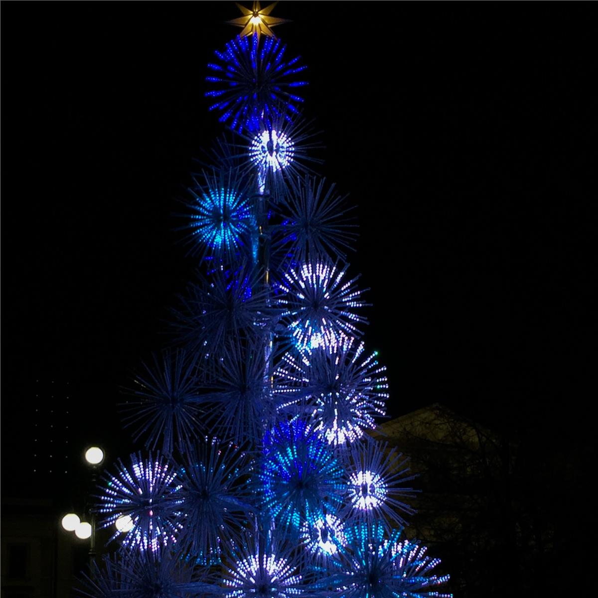 İzmir'den Uçaklı 3 Gece 4 Gün Konaklamalı Kuzey italya ve Verona Noel Zamanı Turu